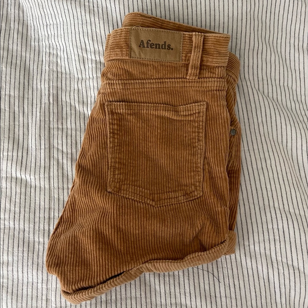 Afends- Princess Polly shorts